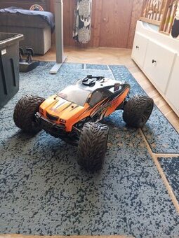 RC auto 1/8