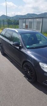Octavia RS