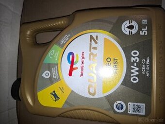 5L oleje total quartz ineo First 0w30