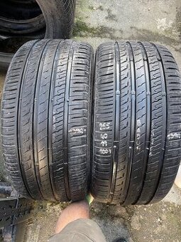 2ks Pneu Barum 255/40 R19