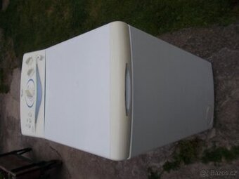 pračka Whirlpool