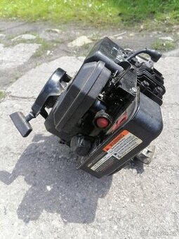 Motor ze sekačky Mountfield