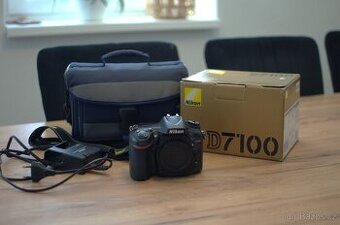 Nikon D7100