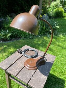 Ikonická stolní lampa 1940