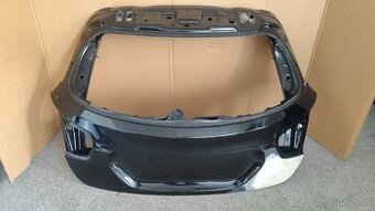 MERCEDES GLA w156 x156 PÁTÉ DVEŘE VÍKO KUFRU