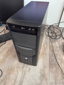 Slušná sestava PC