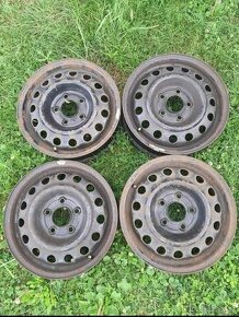 4x plechový disk - Kia, Hyundai 5,5x15 ET47 5x114,3x67