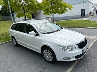 Škoda Superb Combi 1,6 TDi r.v. 2013 po rozvodech.