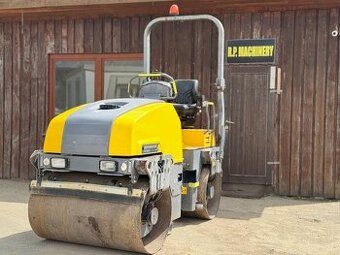 Vibrační válec Dynapac CC1200
