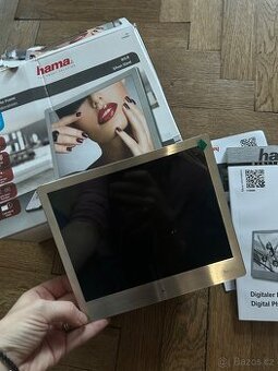 Elektronický fotorámeček