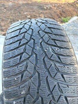 Zimní pneu 225/45 R17 Nokian WR D4