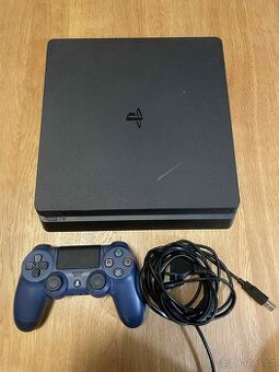 Playstation 4 slim