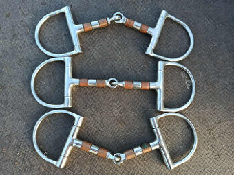 prodám udidlo D nerez s měděnými rolnami 13,5