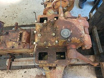 Víko hydrauliky Zetor 3011