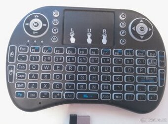 Bezdrátová MINI klávesnice I8 s podsvícením - Nová