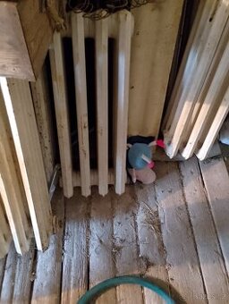 Staré železné a litinové radiátory