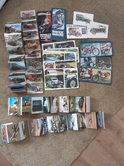 Auto, moto, letadla, prospekty, leporela, komiks, ...