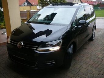 VW SHARAN 2.0 TDI 130KW 7MÍST DSG+F1 PANORAMA NAV ACC FRONT