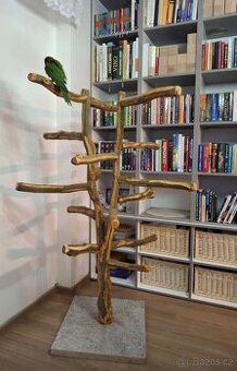 Strom pro papoušky od Dolfíkovy stromy