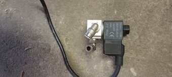 Elektromagneticky ventil 24v