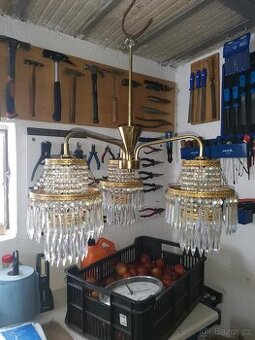 Křišťálový lustr