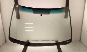 Toyota Camry čelní sklo