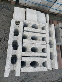 Plotové dílce + stříšky Granit