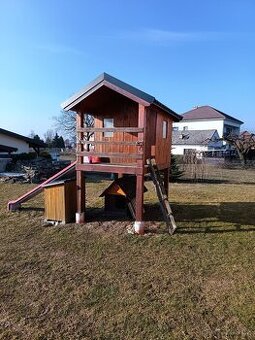 Dětský zahradní domeček