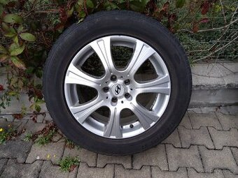 Disky včetně matic, 4x , 7.0J X 18 ET41; 235/60 R18 103H