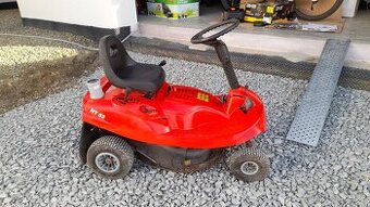 Zahradní traktůrek Rider