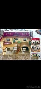 Schleich domeček dům se stájí a koňmi