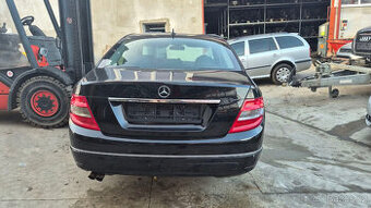 Mercedes C W204 180l kompresor 115kw kód: M271