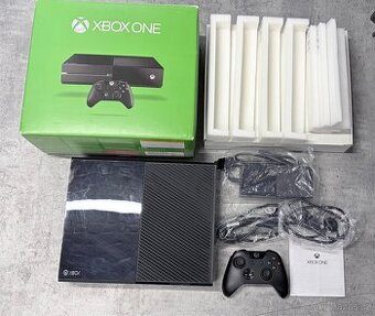 - Xbox One Microsoft model 1540 500GB s krabicí -
