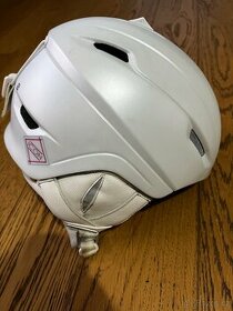 Dámská lyžařská helma Salomon