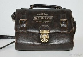 Malá kabelka / crossbody, zn. Daniel Ray
