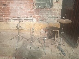 Stojany tama hi hat