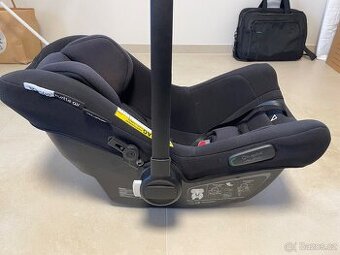 Bugaboo vajíčko+isofix základna+fusak
