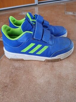 Adidas vel. 32