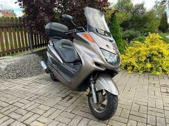 Yamaha Majesty YP250