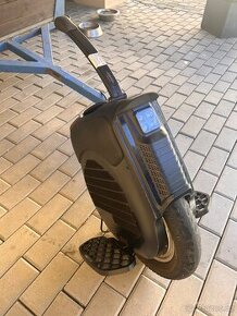 Elektrická jednokolka Inmotion V12