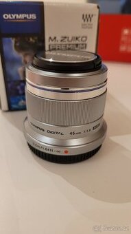 objektiv Olympus