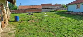 stavební pozemek Zálezlice - Kozárovice 977 m2