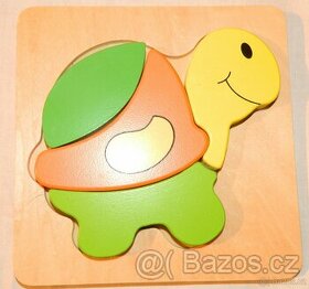 Dřevěné puzzle