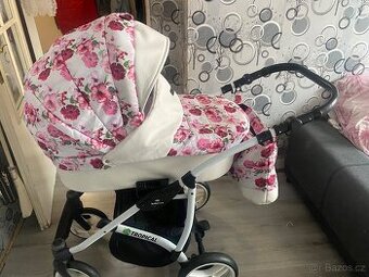 Prodám krásný kočárek babylux