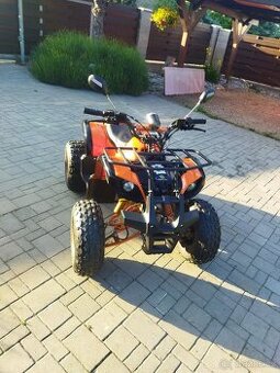 Prodám dětskou čtyřkolku obsah 125ccm minimálně jeta - 1
