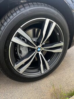 Alu z BMW x7 R21