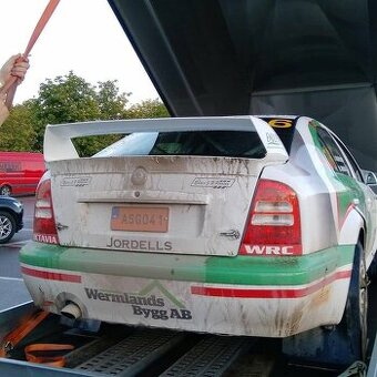 poptávám WRC křídlo Octavia 1