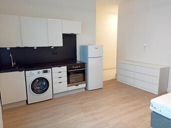 krásný byt 1+kk, 26m2 v ul. Poděbradská, Praha 9 - Vysočany