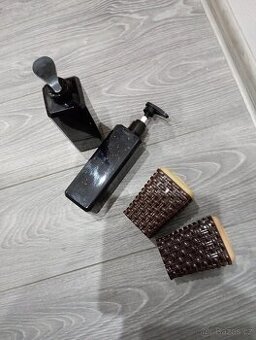 Prodám věci do koupelny