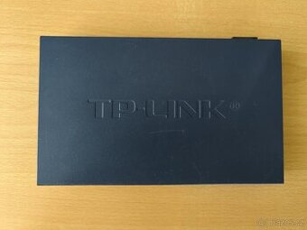 TP-LINK SafeStream™ Gigabit Broadband VPN Router TL-R600VPN